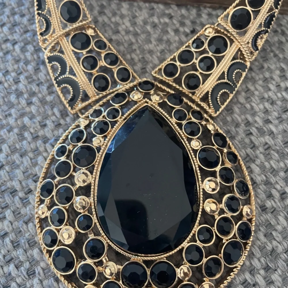 Ex Cond Samantha Wills Pendant Necklace - Picture 3 of 4